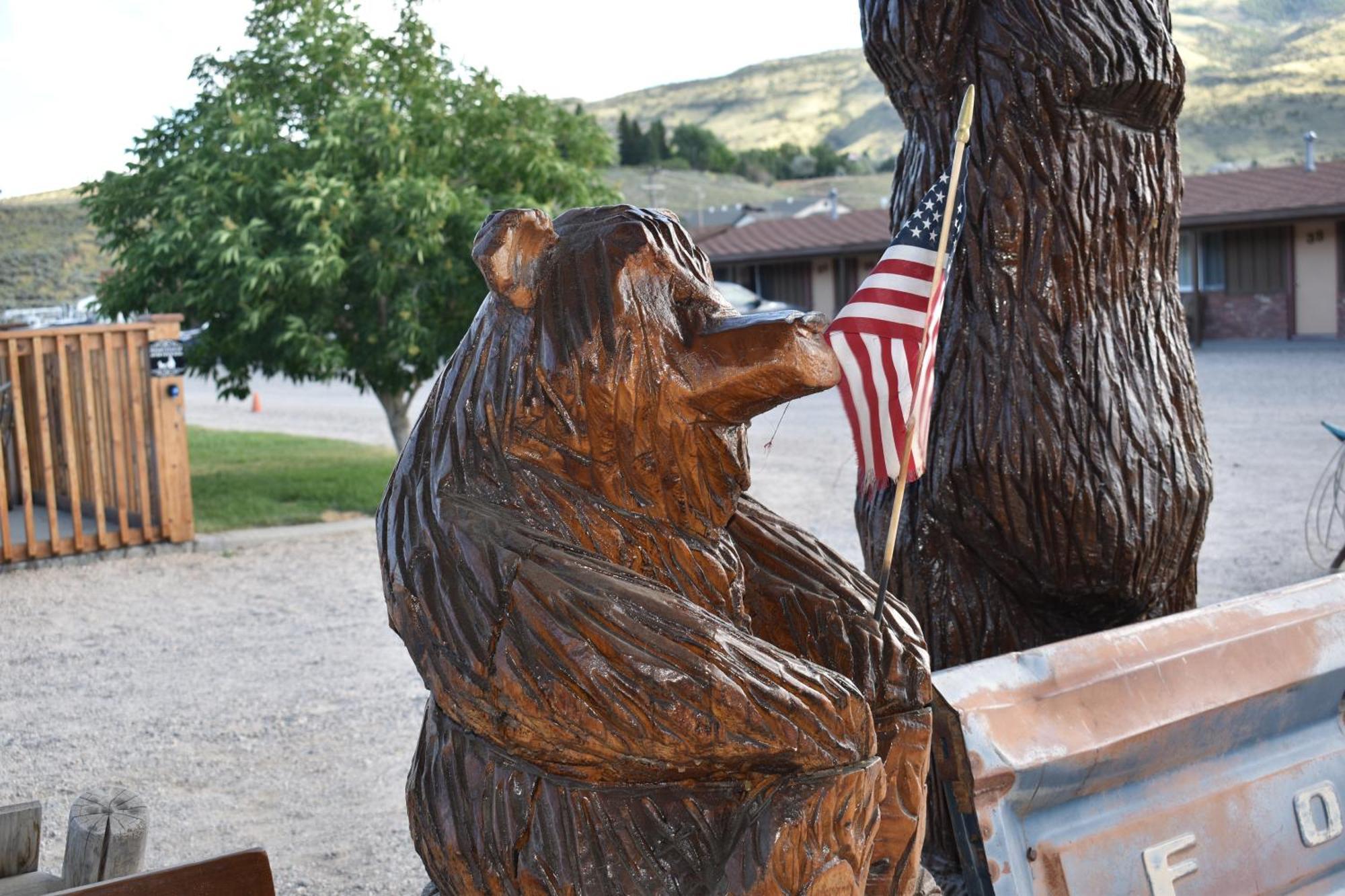 Big Bear Motel Cody Dış mekan fotoğraf